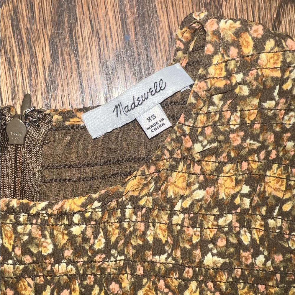 Madewell Georgette Lucie‎ Flutter Sleeve Smocked Top (NWOT) - Picture 3 of 4